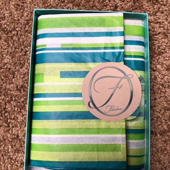 Fabulina Necklace Wooden Horn - Picture 2 of 3